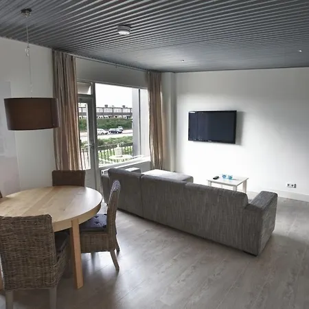 Berg En Zee 1 Appartement *